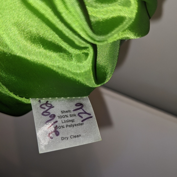 Talbot's Dark Green Butterfly and Flower Dress, Size 6 - Picture 6 of 11